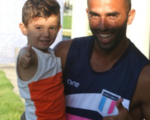 Bruno Xavier com o filho Cauã e com João Vitor