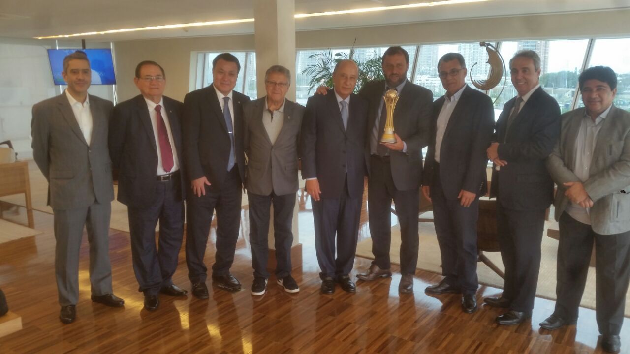 Presidente da CBSB visita CBF