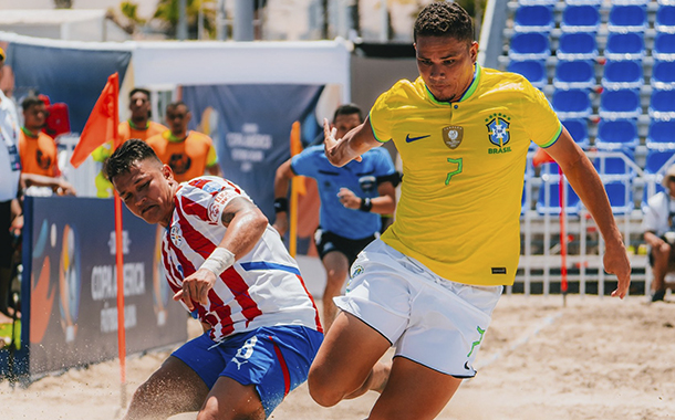 Brasil perde para o Paraguai, mas segue vivo na Copa América